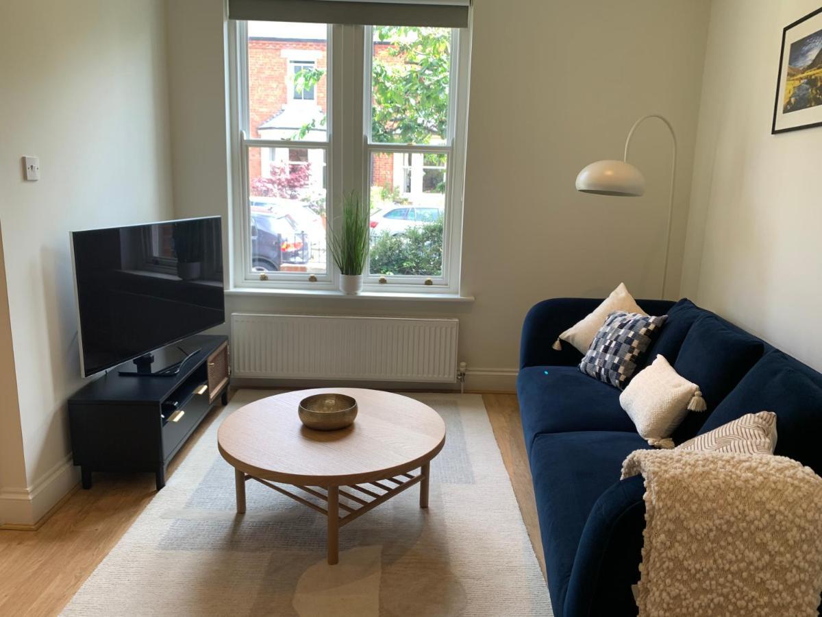 Modern 3 Bed House In The Heart Of Town.